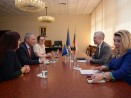 Кметът Благомир Коцев представи пред министъра на образованието проекта за нова база на МГ „Д-р Петър Берон“